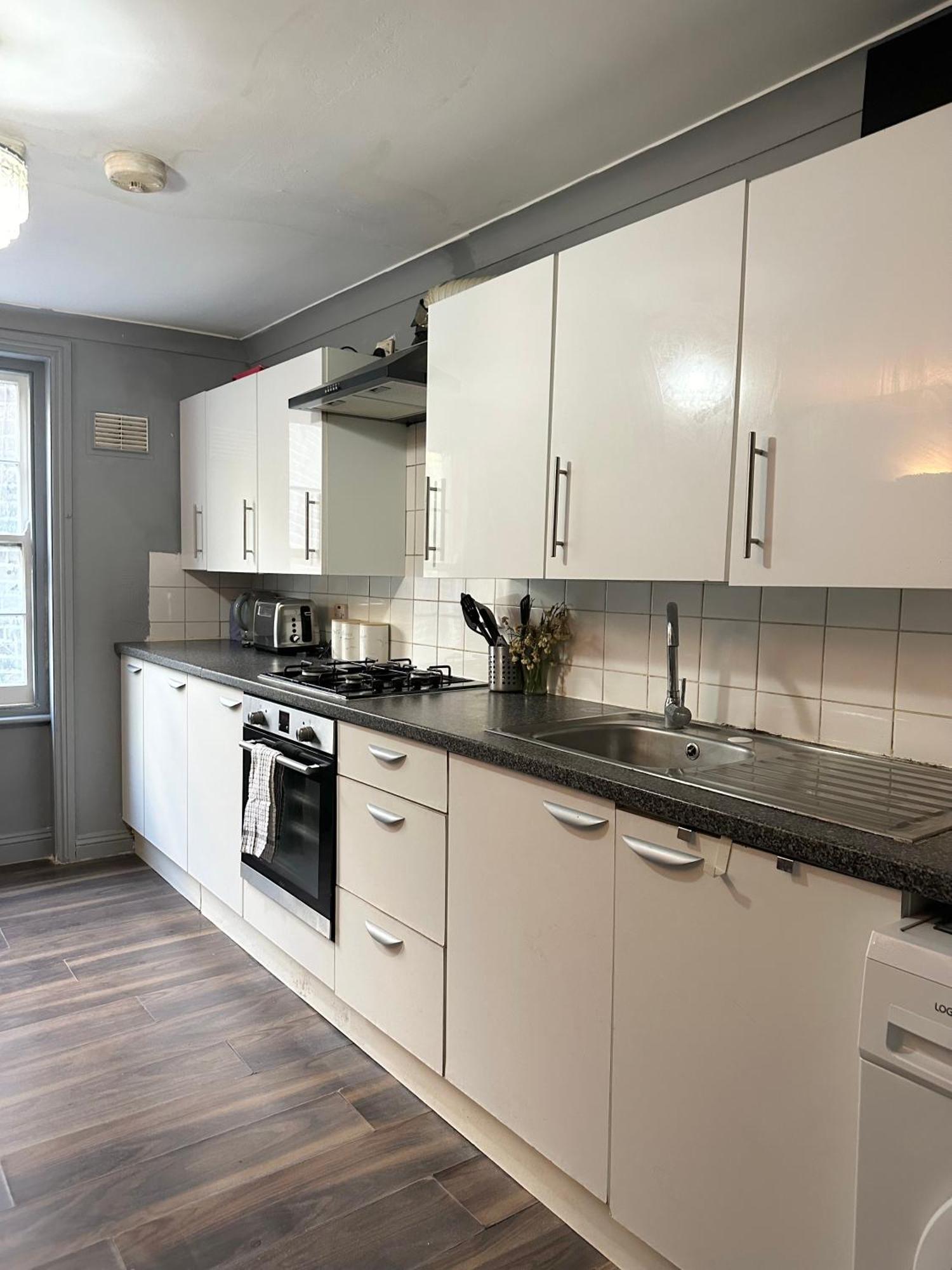 Luxury Room In A 4 Bedroom Flat! 4 Minutes Walk To Kingscross, St Pancras London Exterior photo